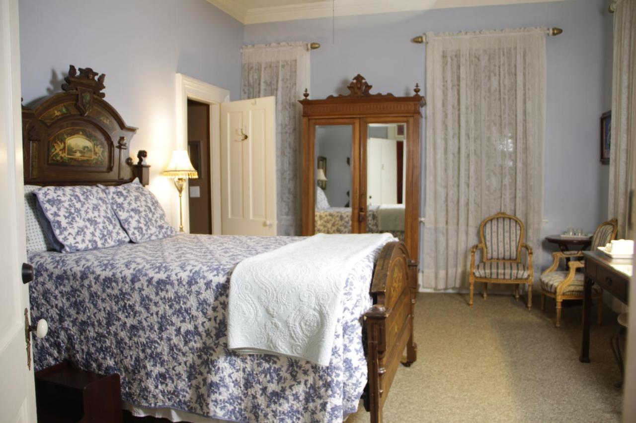 Flowertown Bed And Breakfast Саммервилл Экстерьер фото