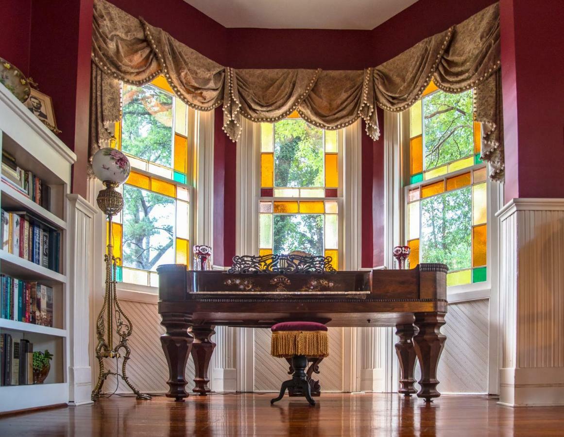 Flowertown Bed And Breakfast Саммервилл Экстерьер фото